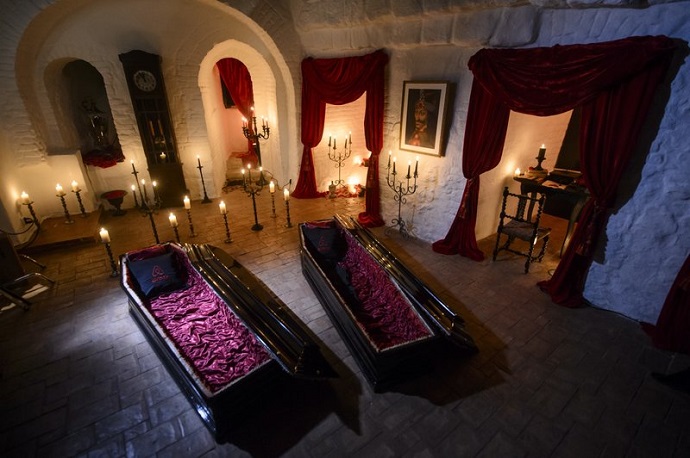 airbnb-dracula-castle-bran-coffin-small