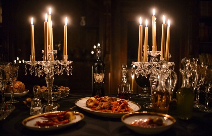 airbnb-dracula-castle-bran-dinner-small