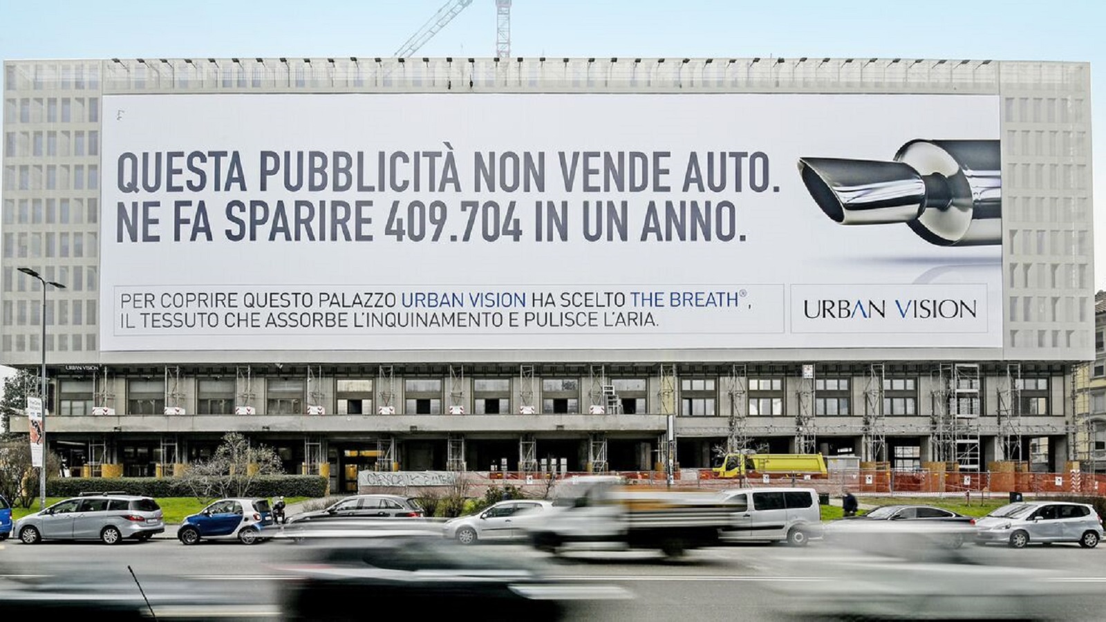 Reducing Air Pollution Could Be as Simple as Putting Up Billboards Around the City