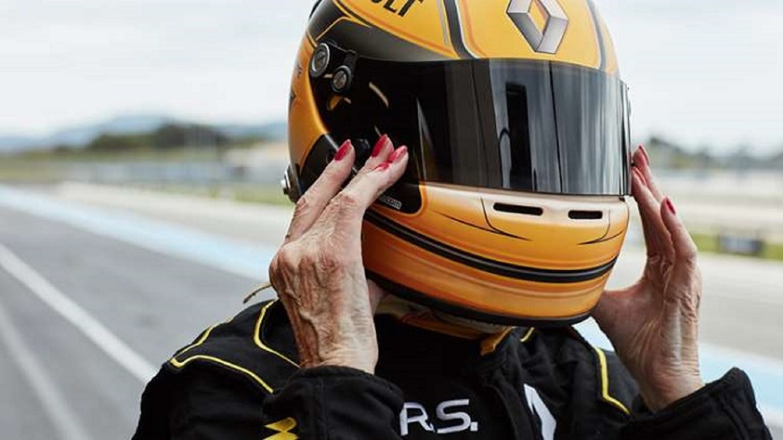 Renault Helps 79-Year-Old Legend with Her Need for Speed