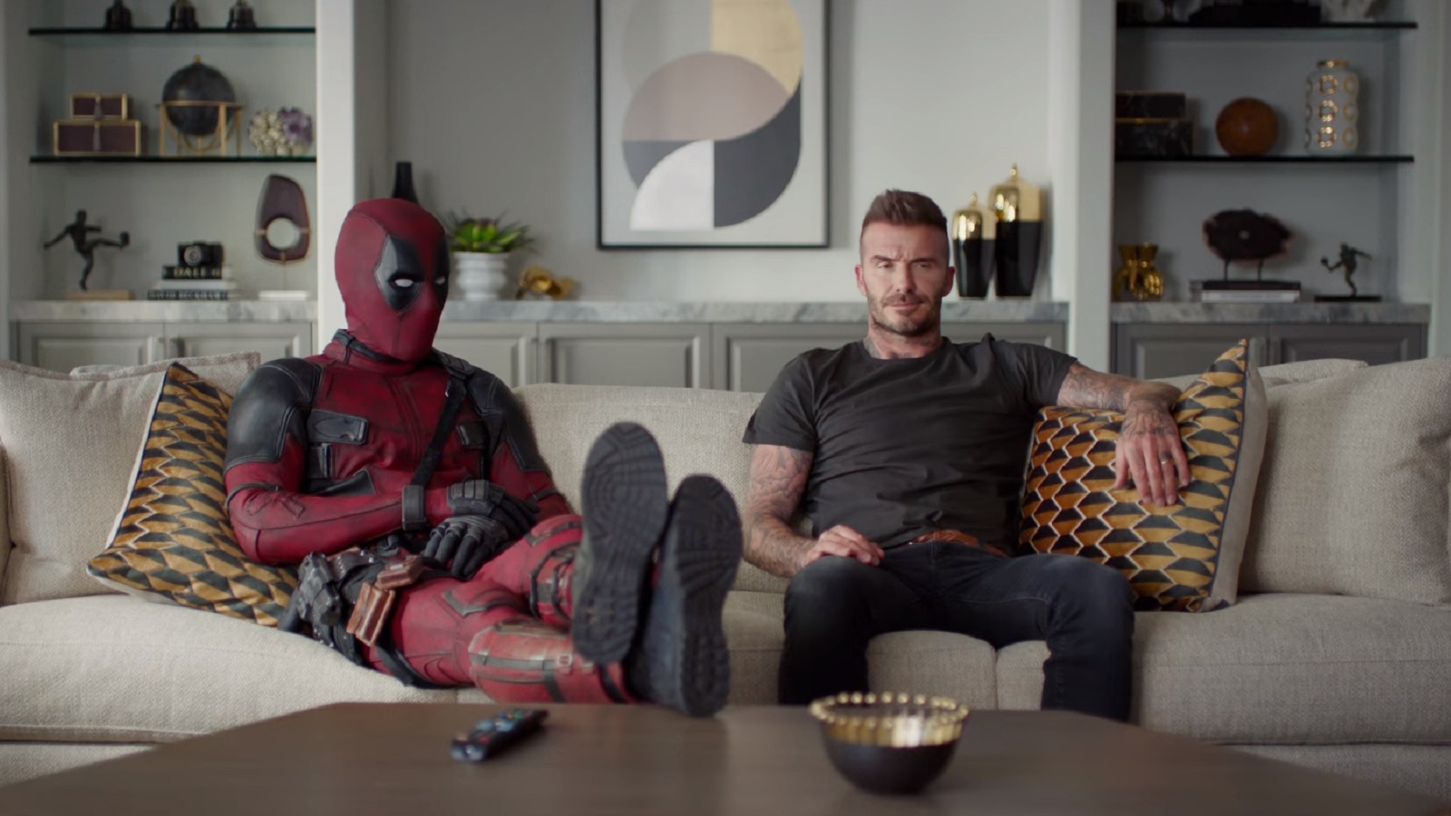 Deadpool Apologizes to Beckham for Making Fun of His Voice